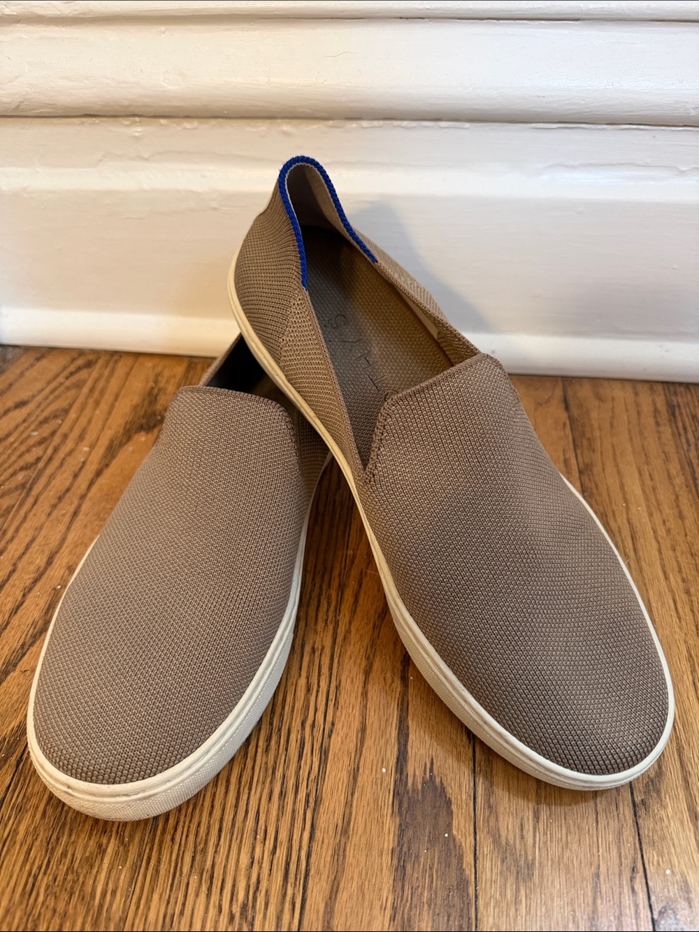 Rothy’s The Original Slip-On Sneaker Latte Brown Size 9